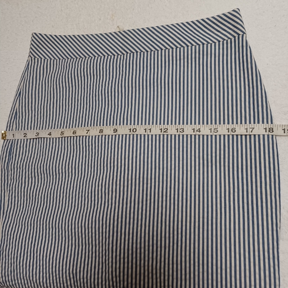 NWOT J.crew Seersucker vertical striped Navy Blue & White Pencil skirt sz 4 - Picture 12 of 15